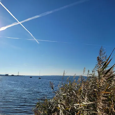 Ankerplatz Wiek Mit Eigener Sauna Und Fahrradgarage Inkl Waeschepaket Lägenhet